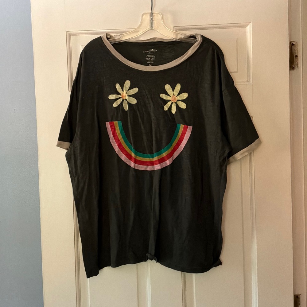 Natural Life Smiley Face Daisy Rainbow Ringer Tee Medium Gray Boho Hippie Top